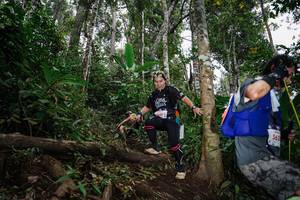 BIB: 595
                            <button type="button" onclick="openModal(22619498)" class="btn btn-primary btn-sm float-right btn-popup" data-toggle="modal" data-target=".modal-high-quality">
                        <i class="fas fa-shopping-cart"></i> Add to Cart
                    </button>
                                            <button type="button" onclick="isThisMe(22619498, true)" class="btn btn-success btn-sm float-right btn-popup btn-isme hidden" data-toggle="tooltip" data-placement="bottom" title="นี่คือรูปของคุณใช่ไหม คลิกที่นี่เพื่อเอาเข้าอัลบั้ม">
                        <i class="fas fa-plus"></i> Add to album
                    </button>
                    <button type="button" onclick="isThisMe(22619498, false)" class="btn btn-warning btn-sm float-right btn-popup btn-isnotme hidden">
                        <i class="fas fa-ban"></i> Remove from album
                    </button>