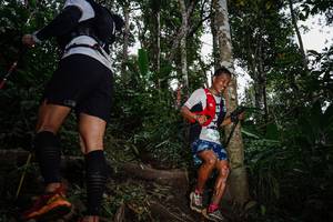 BIB: 366, 329
                            <button type="button" onclick="openModal(22618365)" class="btn btn-primary btn-sm float-right btn-popup" data-toggle="modal" data-target=".modal-high-quality">
                        <i class="fas fa-shopping-cart"></i> Add to Cart
                    </button>
                                            <button type="button" onclick="isThisMe(22618365, true)" class="btn btn-success btn-sm float-right btn-popup btn-isme hidden" data-toggle="tooltip" data-placement="bottom" title="นี่คือรูปของคุณใช่ไหม คลิกที่นี่เพื่อเอาเข้าอัลบั้ม">
                        <i class="fas fa-plus"></i> Add to album
                    </button>
                    <button type="button" onclick="isThisMe(22618365, false)" class="btn btn-warning btn-sm float-right btn-popup btn-isnotme hidden">
                        <i class="fas fa-ban"></i> Remove from album
                    </button>