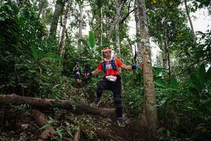 BIB: 6940
                            <button type="button" onclick="openModal(22623368)" class="btn btn-primary btn-sm float-right btn-popup" data-toggle="modal" data-target=".modal-high-quality">
                        <i class="fas fa-shopping-cart"></i> Add to Cart
                    </button>
                                            <button type="button" onclick="isThisMe(22623368, true)" class="btn btn-success btn-sm float-right btn-popup btn-isme hidden" data-toggle="tooltip" data-placement="bottom" title="นี่คือรูปของคุณใช่ไหม คลิกที่นี่เพื่อเอาเข้าอัลบั้ม">
                        <i class="fas fa-plus"></i> Add to album
                    </button>
                    <button type="button" onclick="isThisMe(22623368, false)" class="btn btn-warning btn-sm float-right btn-popup btn-isnotme hidden">
                        <i class="fas fa-ban"></i> Remove from album
                    </button>