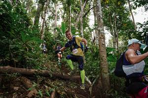 BIB: 4504
                            <button type="button" onclick="openModal(22611617)" class="btn btn-primary btn-sm float-right btn-popup" data-toggle="modal" data-target=".modal-high-quality">
                        <i class="fas fa-shopping-cart"></i> Add to Cart
                    </button>
                                            <button type="button" onclick="isThisMe(22611617, true)" class="btn btn-success btn-sm float-right btn-popup btn-isme hidden" data-toggle="tooltip" data-placement="bottom" title="นี่คือรูปของคุณใช่ไหม คลิกที่นี่เพื่อเอาเข้าอัลบั้ม">
                        <i class="fas fa-plus"></i> Add to album
                    </button>
                    <button type="button" onclick="isThisMe(22611617, false)" class="btn btn-warning btn-sm float-right btn-popup btn-isnotme hidden">
                        <i class="fas fa-ban"></i> Remove from album
                    </button>