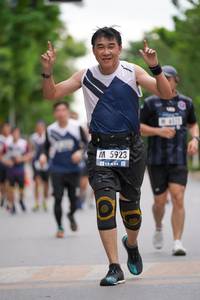 BIB: 5923
                            <button type="button" onclick="openModal(4650428)" class="btn btn-primary btn-sm float-right btn-popup" data-toggle="modal" data-target=".modal-high-quality">
                        <i class="fas fa-shopping-cart"></i> Add to Cart
                    </button>
                                            <button type="button" onclick="isThisMe(4650428, true)" class="btn btn-success btn-sm float-right btn-popup btn-isme hidden" data-toggle="tooltip" data-placement="bottom" title="นี่คือรูปของคุณใช่ไหม คลิกที่นี่เพื่อเอาเข้าอัลบั้ม">
                        <i class="fas fa-plus"></i> Add to album
                    </button>
                    <button type="button" onclick="isThisMe(4650428, false)" class="btn btn-warning btn-sm float-right btn-popup btn-isnotme hidden">
                        <i class="fas fa-ban"></i> Remove from album
                    </button>