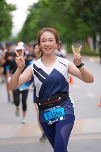 BIB: 1366
                            <button type="button" onclick="openModal(4649641)" class="btn btn-primary btn-sm float-right btn-popup" data-toggle="modal" data-target=".modal-high-quality">
                        <i class="fas fa-shopping-cart"></i> Add to Cart
                    </button>
                                            <button type="button" onclick="isThisMe(4649641, true)" class="btn btn-success btn-sm float-right btn-popup btn-isme hidden" data-toggle="tooltip" data-placement="bottom" title="นี่คือรูปของคุณใช่ไหม คลิกที่นี่เพื่อเอาเข้าอัลบั้ม">
                        <i class="fas fa-plus"></i> Add to album
                    </button>
                    <button type="button" onclick="isThisMe(4649641, false)" class="btn btn-warning btn-sm float-right btn-popup btn-isnotme hidden">
                        <i class="fas fa-ban"></i> Remove from album
                    </button>