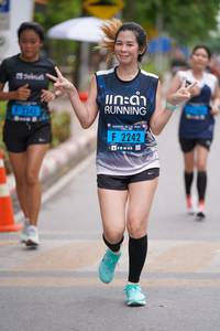 BIB: 2343, 2242
                            <button type="button" onclick="openModal(4649844)" class="btn btn-primary btn-sm float-right btn-popup" data-toggle="modal" data-target=".modal-high-quality">
                        <i class="fas fa-shopping-cart"></i> Add to Cart
                    </button>
                                            <button type="button" onclick="isThisMe(4649844, true)" class="btn btn-success btn-sm float-right btn-popup btn-isme hidden" data-toggle="tooltip" data-placement="bottom" title="นี่คือรูปของคุณใช่ไหม คลิกที่นี่เพื่อเอาเข้าอัลบั้ม">
                        <i class="fas fa-plus"></i> Add to album
                    </button>
                    <button type="button" onclick="isThisMe(4649844, false)" class="btn btn-warning btn-sm float-right btn-popup btn-isnotme hidden">
                        <i class="fas fa-ban"></i> Remove from album
                    </button>