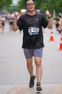 BIB: 7086
                            <button type="button" onclick="openModal(4649668)" class="btn btn-primary btn-sm float-right btn-popup" data-toggle="modal" data-target=".modal-high-quality">
                        <i class="fas fa-shopping-cart"></i> Add to Cart
                    </button>
                                            <button type="button" onclick="isThisMe(4649668, true)" class="btn btn-success btn-sm float-right btn-popup btn-isme hidden" data-toggle="tooltip" data-placement="bottom" title="นี่คือรูปของคุณใช่ไหม คลิกที่นี่เพื่อเอาเข้าอัลบั้ม">
                        <i class="fas fa-plus"></i> Add to album
                    </button>
                    <button type="button" onclick="isThisMe(4649668, false)" class="btn btn-warning btn-sm float-right btn-popup btn-isnotme hidden">
                        <i class="fas fa-ban"></i> Remove from album
                    </button>