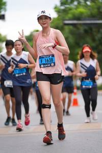 BIB: 1638
                            <button type="button" onclick="openModal(4653988)" class="btn btn-primary btn-sm float-right btn-popup" data-toggle="modal" data-target=".modal-high-quality">
                        <i class="fas fa-shopping-cart"></i> Add to Cart
                    </button>
                                            <button type="button" onclick="isThisMe(4653988, true)" class="btn btn-success btn-sm float-right btn-popup btn-isme hidden" data-toggle="tooltip" data-placement="bottom" title="นี่คือรูปของคุณใช่ไหม คลิกที่นี่เพื่อเอาเข้าอัลบั้ม">
                        <i class="fas fa-plus"></i> Add to album
                    </button>
                    <button type="button" onclick="isThisMe(4653988, false)" class="btn btn-warning btn-sm float-right btn-popup btn-isnotme hidden">
                        <i class="fas fa-ban"></i> Remove from album
                    </button>