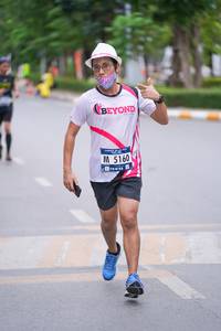 BIB: 5160, 
                            <button type="button" onclick="openModal(4640973)" class="btn btn-primary btn-sm float-right btn-popup" data-toggle="modal" data-target=".modal-high-quality">
                        <i class="fas fa-shopping-cart"></i> Add to Cart
                    </button>
                                            <button type="button" onclick="isThisMe(4640973, true)" class="btn btn-success btn-sm float-right btn-popup btn-isme hidden" data-toggle="tooltip" data-placement="bottom" title="นี่คือรูปของคุณใช่ไหม คลิกที่นี่เพื่อเอาเข้าอัลบั้ม">
                        <i class="fas fa-plus"></i> Add to album
                    </button>
                    <button type="button" onclick="isThisMe(4640973, false)" class="btn btn-warning btn-sm float-right btn-popup btn-isnotme hidden">
                        <i class="fas fa-ban"></i> Remove from album
                    </button>