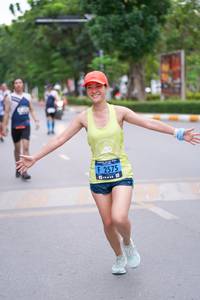 BIB: 2575
                            <button type="button" onclick="openModal(4641315)" class="btn btn-primary btn-sm float-right btn-popup" data-toggle="modal" data-target=".modal-high-quality">
                        <i class="fas fa-shopping-cart"></i> Add to Cart
                    </button>
                                            <button type="button" onclick="isThisMe(4641315, true)" class="btn btn-success btn-sm float-right btn-popup btn-isme hidden" data-toggle="tooltip" data-placement="bottom" title="นี่คือรูปของคุณใช่ไหม คลิกที่นี่เพื่อเอาเข้าอัลบั้ม">
                        <i class="fas fa-plus"></i> Add to album
                    </button>
                    <button type="button" onclick="isThisMe(4641315, false)" class="btn btn-warning btn-sm float-right btn-popup btn-isnotme hidden">
                        <i class="fas fa-ban"></i> Remove from album
                    </button>