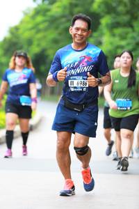 BIB: 6986, 1530
                            <button type="button" onclick="openModal(4667313)" class="btn btn-primary btn-sm float-right btn-popup" data-toggle="modal" data-target=".modal-high-quality">
                        <i class="fas fa-shopping-cart"></i> Add to Cart
                    </button>
                                            <button type="button" onclick="isThisMe(4667313, true)" class="btn btn-success btn-sm float-right btn-popup btn-isme hidden" data-toggle="tooltip" data-placement="bottom" title="นี่คือรูปของคุณใช่ไหม คลิกที่นี่เพื่อเอาเข้าอัลบั้ม">
                        <i class="fas fa-plus"></i> Add to album
                    </button>
                    <button type="button" onclick="isThisMe(4667313, false)" class="btn btn-warning btn-sm float-right btn-popup btn-isnotme hidden">
                        <i class="fas fa-ban"></i> Remove from album
                    </button>