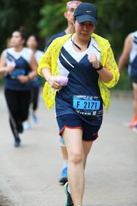 BIB: 2171
                            <button type="button" onclick="openModal(4663250)" class="btn btn-primary btn-sm float-right btn-popup" data-toggle="modal" data-target=".modal-high-quality">
                        <i class="fas fa-shopping-cart"></i> Add to Cart
                    </button>
                                            <button type="button" onclick="isThisMe(4663250, true)" class="btn btn-success btn-sm float-right btn-popup btn-isme hidden" data-toggle="tooltip" data-placement="bottom" title="นี่คือรูปของคุณใช่ไหม คลิกที่นี่เพื่อเอาเข้าอัลบั้ม">
                        <i class="fas fa-plus"></i> Add to album
                    </button>
                    <button type="button" onclick="isThisMe(4663250, false)" class="btn btn-warning btn-sm float-right btn-popup btn-isnotme hidden">
                        <i class="fas fa-ban"></i> Remove from album
                    </button>