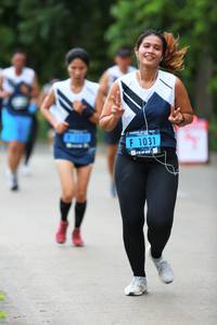 BIB: 1031
                            <button type="button" onclick="openModal(4659538)" class="btn btn-primary btn-sm float-right btn-popup" data-toggle="modal" data-target=".modal-high-quality">
                        <i class="fas fa-shopping-cart"></i> Add to Cart
                    </button>
                                            <button type="button" onclick="isThisMe(4659538, true)" class="btn btn-success btn-sm float-right btn-popup btn-isme hidden" data-toggle="tooltip" data-placement="bottom" title="นี่คือรูปของคุณใช่ไหม คลิกที่นี่เพื่อเอาเข้าอัลบั้ม">
                        <i class="fas fa-plus"></i> Add to album
                    </button>
                    <button type="button" onclick="isThisMe(4659538, false)" class="btn btn-warning btn-sm float-right btn-popup btn-isnotme hidden">
                        <i class="fas fa-ban"></i> Remove from album
                    </button>