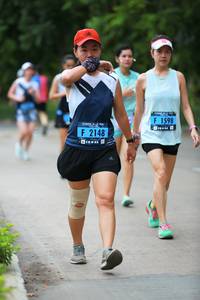 BIB: 1598, 2148
                            <button type="button" onclick="openModal(4659035)" class="btn btn-primary btn-sm float-right btn-popup" data-toggle="modal" data-target=".modal-high-quality">
                        <i class="fas fa-shopping-cart"></i> Add to Cart
                    </button>
                                            <button type="button" onclick="isThisMe(4659035, true)" class="btn btn-success btn-sm float-right btn-popup btn-isme hidden" data-toggle="tooltip" data-placement="bottom" title="นี่คือรูปของคุณใช่ไหม คลิกที่นี่เพื่อเอาเข้าอัลบั้ม">
                        <i class="fas fa-plus"></i> Add to album
                    </button>
                    <button type="button" onclick="isThisMe(4659035, false)" class="btn btn-warning btn-sm float-right btn-popup btn-isnotme hidden">
                        <i class="fas fa-ban"></i> Remove from album
                    </button>