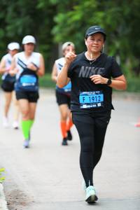 BIB: 1912
                            <button type="button" onclick="openModal(4664055)" class="btn btn-primary btn-sm float-right btn-popup" data-toggle="modal" data-target=".modal-high-quality">
                        <i class="fas fa-shopping-cart"></i> Add to Cart
                    </button>
                                            <button type="button" onclick="isThisMe(4664055, true)" class="btn btn-success btn-sm float-right btn-popup btn-isme hidden" data-toggle="tooltip" data-placement="bottom" title="นี่คือรูปของคุณใช่ไหม คลิกที่นี่เพื่อเอาเข้าอัลบั้ม">
                        <i class="fas fa-plus"></i> Add to album
                    </button>
                    <button type="button" onclick="isThisMe(4664055, false)" class="btn btn-warning btn-sm float-right btn-popup btn-isnotme hidden">
                        <i class="fas fa-ban"></i> Remove from album
                    </button>