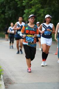 BIB: 1783, 1682
                            <button type="button" onclick="openModal(4663559)" class="btn btn-primary btn-sm float-right btn-popup" data-toggle="modal" data-target=".modal-high-quality">
                        <i class="fas fa-shopping-cart"></i> Add to Cart
                    </button>
                                            <button type="button" onclick="isThisMe(4663559, true)" class="btn btn-success btn-sm float-right btn-popup btn-isme hidden" data-toggle="tooltip" data-placement="bottom" title="นี่คือรูปของคุณใช่ไหม คลิกที่นี่เพื่อเอาเข้าอัลบั้ม">
                        <i class="fas fa-plus"></i> Add to album
                    </button>
                    <button type="button" onclick="isThisMe(4663559, false)" class="btn btn-warning btn-sm float-right btn-popup btn-isnotme hidden">
                        <i class="fas fa-ban"></i> Remove from album
                    </button>