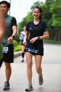 BIB: 624
                            <button type="button" onclick="openModal(4667363)" class="btn btn-primary btn-sm float-right btn-popup" data-toggle="modal" data-target=".modal-high-quality">
                        <i class="fas fa-shopping-cart"></i> Add to Cart
                    </button>
                                            <button type="button" onclick="isThisMe(4667363, true)" class="btn btn-success btn-sm float-right btn-popup btn-isme hidden" data-toggle="tooltip" data-placement="bottom" title="นี่คือรูปของคุณใช่ไหม คลิกที่นี่เพื่อเอาเข้าอัลบั้ม">
                        <i class="fas fa-plus"></i> Add to album
                    </button>
                    <button type="button" onclick="isThisMe(4667363, false)" class="btn btn-warning btn-sm float-right btn-popup btn-isnotme hidden">
                        <i class="fas fa-ban"></i> Remove from album
                    </button>