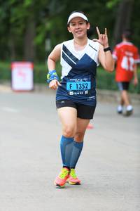 BIB: 1352
                            <button type="button" onclick="openModal(4663484)" class="btn btn-primary btn-sm float-right btn-popup" data-toggle="modal" data-target=".modal-high-quality">
                        <i class="fas fa-shopping-cart"></i> Add to Cart
                    </button>
                                            <button type="button" onclick="isThisMe(4663484, true)" class="btn btn-success btn-sm float-right btn-popup btn-isme hidden" data-toggle="tooltip" data-placement="bottom" title="นี่คือรูปของคุณใช่ไหม คลิกที่นี่เพื่อเอาเข้าอัลบั้ม">
                        <i class="fas fa-plus"></i> Add to album
                    </button>
                    <button type="button" onclick="isThisMe(4663484, false)" class="btn btn-warning btn-sm float-right btn-popup btn-isnotme hidden">
                        <i class="fas fa-ban"></i> Remove from album
                    </button>