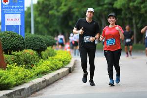 BIB: 1593
                            <button type="button" onclick="openModal(4666505)" class="btn btn-primary btn-sm float-right btn-popup" data-toggle="modal" data-target=".modal-high-quality">
                        <i class="fas fa-shopping-cart"></i> Add to Cart
                    </button>
                                            <button type="button" onclick="isThisMe(4666505, true)" class="btn btn-success btn-sm float-right btn-popup btn-isme hidden" data-toggle="tooltip" data-placement="bottom" title="นี่คือรูปของคุณใช่ไหม คลิกที่นี่เพื่อเอาเข้าอัลบั้ม">
                        <i class="fas fa-plus"></i> Add to album
                    </button>
                    <button type="button" onclick="isThisMe(4666505, false)" class="btn btn-warning btn-sm float-right btn-popup btn-isnotme hidden">
                        <i class="fas fa-ban"></i> Remove from album
                    </button>