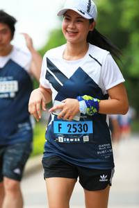 BIB: 2530
                            <button type="button" onclick="openModal(4667124)" class="btn btn-primary btn-sm float-right btn-popup" data-toggle="modal" data-target=".modal-high-quality">
                        <i class="fas fa-shopping-cart"></i> Add to Cart
                    </button>
                                            <button type="button" onclick="isThisMe(4667124, true)" class="btn btn-success btn-sm float-right btn-popup btn-isme hidden" data-toggle="tooltip" data-placement="bottom" title="นี่คือรูปของคุณใช่ไหม คลิกที่นี่เพื่อเอาเข้าอัลบั้ม">
                        <i class="fas fa-plus"></i> Add to album
                    </button>
                    <button type="button" onclick="isThisMe(4667124, false)" class="btn btn-warning btn-sm float-right btn-popup btn-isnotme hidden">
                        <i class="fas fa-ban"></i> Remove from album
                    </button>