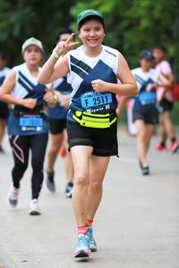 BIB: 2511
                            <button type="button" onclick="openModal(4662950)" class="btn btn-primary btn-sm float-right btn-popup" data-toggle="modal" data-target=".modal-high-quality">
                        <i class="fas fa-shopping-cart"></i> Add to Cart
                    </button>
                                            <button type="button" onclick="isThisMe(4662950, true)" class="btn btn-success btn-sm float-right btn-popup btn-isme hidden" data-toggle="tooltip" data-placement="bottom" title="นี่คือรูปของคุณใช่ไหม คลิกที่นี่เพื่อเอาเข้าอัลบั้ม">
                        <i class="fas fa-plus"></i> Add to album
                    </button>
                    <button type="button" onclick="isThisMe(4662950, false)" class="btn btn-warning btn-sm float-right btn-popup btn-isnotme hidden">
                        <i class="fas fa-ban"></i> Remove from album
                    </button>