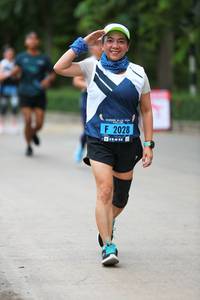 BIB: 2028
                            <button type="button" onclick="openModal(4662316)" class="btn btn-primary btn-sm float-right btn-popup" data-toggle="modal" data-target=".modal-high-quality">
                        <i class="fas fa-shopping-cart"></i> Add to Cart
                    </button>
                                            <button type="button" onclick="isThisMe(4662316, true)" class="btn btn-success btn-sm float-right btn-popup btn-isme hidden" data-toggle="tooltip" data-placement="bottom" title="นี่คือรูปของคุณใช่ไหม คลิกที่นี่เพื่อเอาเข้าอัลบั้ม">
                        <i class="fas fa-plus"></i> Add to album
                    </button>
                    <button type="button" onclick="isThisMe(4662316, false)" class="btn btn-warning btn-sm float-right btn-popup btn-isnotme hidden">
                        <i class="fas fa-ban"></i> Remove from album
                    </button>