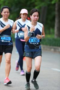 BIB: 1947, 1282
                            <button type="button" onclick="openModal(4656775)" class="btn btn-primary btn-sm float-right btn-popup" data-toggle="modal" data-target=".modal-high-quality">
                        <i class="fas fa-shopping-cart"></i> Add to Cart
                    </button>
                                            <button type="button" onclick="isThisMe(4656775, true)" class="btn btn-success btn-sm float-right btn-popup btn-isme hidden" data-toggle="tooltip" data-placement="bottom" title="นี่คือรูปของคุณใช่ไหม คลิกที่นี่เพื่อเอาเข้าอัลบั้ม">
                        <i class="fas fa-plus"></i> Add to album
                    </button>
                    <button type="button" onclick="isThisMe(4656775, false)" class="btn btn-warning btn-sm float-right btn-popup btn-isnotme hidden">
                        <i class="fas fa-ban"></i> Remove from album
                    </button>