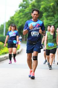 BIB: 6986, 1530
                            <button type="button" onclick="openModal(4667312)" class="btn btn-primary btn-sm float-right btn-popup" data-toggle="modal" data-target=".modal-high-quality">
                        <i class="fas fa-shopping-cart"></i> Add to Cart
                    </button>
                                            <button type="button" onclick="isThisMe(4667312, true)" class="btn btn-success btn-sm float-right btn-popup btn-isme hidden" data-toggle="tooltip" data-placement="bottom" title="นี่คือรูปของคุณใช่ไหม คลิกที่นี่เพื่อเอาเข้าอัลบั้ม">
                        <i class="fas fa-plus"></i> Add to album
                    </button>
                    <button type="button" onclick="isThisMe(4667312, false)" class="btn btn-warning btn-sm float-right btn-popup btn-isnotme hidden">
                        <i class="fas fa-ban"></i> Remove from album
                    </button>