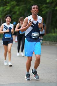 BIB: 5682, 255
                            <button type="button" onclick="openModal(4659558)" class="btn btn-primary btn-sm float-right btn-popup" data-toggle="modal" data-target=".modal-high-quality">
                        <i class="fas fa-shopping-cart"></i> Add to Cart
                    </button>
                                            <button type="button" onclick="isThisMe(4659558, true)" class="btn btn-success btn-sm float-right btn-popup btn-isme hidden" data-toggle="tooltip" data-placement="bottom" title="นี่คือรูปของคุณใช่ไหม คลิกที่นี่เพื่อเอาเข้าอัลบั้ม">
                        <i class="fas fa-plus"></i> Add to album
                    </button>
                    <button type="button" onclick="isThisMe(4659558, false)" class="btn btn-warning btn-sm float-right btn-popup btn-isnotme hidden">
                        <i class="fas fa-ban"></i> Remove from album
                    </button>