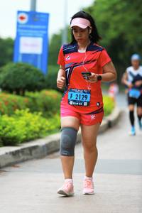 BIB: 2129
                            <button type="button" onclick="openModal(4667253)" class="btn btn-primary btn-sm float-right btn-popup" data-toggle="modal" data-target=".modal-high-quality">
                        <i class="fas fa-shopping-cart"></i> Add to Cart
                    </button>
                                            <button type="button" onclick="isThisMe(4667253, true)" class="btn btn-success btn-sm float-right btn-popup btn-isme hidden" data-toggle="tooltip" data-placement="bottom" title="นี่คือรูปของคุณใช่ไหม คลิกที่นี่เพื่อเอาเข้าอัลบั้ม">
                        <i class="fas fa-plus"></i> Add to album
                    </button>
                    <button type="button" onclick="isThisMe(4667253, false)" class="btn btn-warning btn-sm float-right btn-popup btn-isnotme hidden">
                        <i class="fas fa-ban"></i> Remove from album
                    </button>