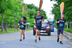 BIB: 
                            <button type="button" onclick="openModal(4606912)" class="btn btn-primary btn-sm float-right btn-popup" data-toggle="modal" data-target=".modal-high-quality">
                        <i class="fas fa-shopping-cart"></i> Add to Cart
                    </button>
                                            <button type="button" onclick="isThisMe(4606912, true)" class="btn btn-success btn-sm float-right btn-popup btn-isme hidden" data-toggle="tooltip" data-placement="bottom" title="นี่คือรูปของคุณใช่ไหม คลิกที่นี่เพื่อเอาเข้าอัลบั้ม">
                        <i class="fas fa-plus"></i> Add to album
                    </button>
                    <button type="button" onclick="isThisMe(4606912, false)" class="btn btn-warning btn-sm float-right btn-popup btn-isnotme hidden">
                        <i class="fas fa-ban"></i> Remove from album
                    </button>