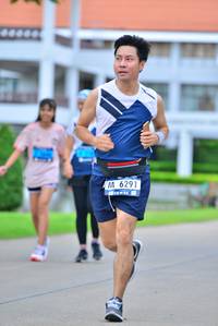 BIB: 6291
                            <button type="button" onclick="openModal(4607397)" class="btn btn-primary btn-sm float-right btn-popup" data-toggle="modal" data-target=".modal-high-quality">
                        <i class="fas fa-shopping-cart"></i> Add to Cart
                    </button>
                                            <button type="button" onclick="isThisMe(4607397, true)" class="btn btn-success btn-sm float-right btn-popup btn-isme hidden" data-toggle="tooltip" data-placement="bottom" title="นี่คือรูปของคุณใช่ไหม คลิกที่นี่เพื่อเอาเข้าอัลบั้ม">
                        <i class="fas fa-plus"></i> Add to album
                    </button>
                    <button type="button" onclick="isThisMe(4607397, false)" class="btn btn-warning btn-sm float-right btn-popup btn-isnotme hidden">
                        <i class="fas fa-ban"></i> Remove from album
                    </button>