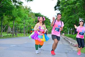 BIB: 9903, 9902, 1477
                            <button type="button" onclick="openModal(4606176)" class="btn btn-primary btn-sm float-right btn-popup" data-toggle="modal" data-target=".modal-high-quality">
                        <i class="fas fa-shopping-cart"></i> Add to Cart
                    </button>
                                            <button type="button" onclick="isThisMe(4606176, true)" class="btn btn-success btn-sm float-right btn-popup btn-isme hidden" data-toggle="tooltip" data-placement="bottom" title="นี่คือรูปของคุณใช่ไหม คลิกที่นี่เพื่อเอาเข้าอัลบั้ม">
                        <i class="fas fa-plus"></i> Add to album
                    </button>
                    <button type="button" onclick="isThisMe(4606176, false)" class="btn btn-warning btn-sm float-right btn-popup btn-isnotme hidden">
                        <i class="fas fa-ban"></i> Remove from album
                    </button>