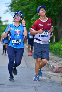 BIB: 7006, 2017, 5005
                            <button type="button" onclick="openModal(4601956)" class="btn btn-primary btn-sm float-right btn-popup" data-toggle="modal" data-target=".modal-high-quality">
                        <i class="fas fa-shopping-cart"></i> Add to Cart
                    </button>
                                            <button type="button" onclick="isThisMe(4601956, true)" class="btn btn-success btn-sm float-right btn-popup btn-isme hidden" data-toggle="tooltip" data-placement="bottom" title="นี่คือรูปของคุณใช่ไหม คลิกที่นี่เพื่อเอาเข้าอัลบั้ม">
                        <i class="fas fa-plus"></i> Add to album
                    </button>
                    <button type="button" onclick="isThisMe(4601956, false)" class="btn btn-warning btn-sm float-right btn-popup btn-isnotme hidden">
                        <i class="fas fa-ban"></i> Remove from album
                    </button>