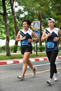 BIB: 1894, 1831
                            <button type="button" onclick="openModal(4677853)" class="btn btn-primary btn-sm float-right btn-popup" data-toggle="modal" data-target=".modal-high-quality">
                        <i class="fas fa-shopping-cart"></i> Add to Cart
                    </button>
                                            <button type="button" onclick="isThisMe(4677853, true)" class="btn btn-success btn-sm float-right btn-popup btn-isme hidden" data-toggle="tooltip" data-placement="bottom" title="นี่คือรูปของคุณใช่ไหม คลิกที่นี่เพื่อเอาเข้าอัลบั้ม">
                        <i class="fas fa-plus"></i> Add to album
                    </button>
                    <button type="button" onclick="isThisMe(4677853, false)" class="btn btn-warning btn-sm float-right btn-popup btn-isnotme hidden">
                        <i class="fas fa-ban"></i> Remove from album
                    </button>