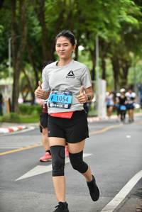 BIB: 1054
                            <button type="button" onclick="openModal(4677396)" class="btn btn-primary btn-sm float-right btn-popup" data-toggle="modal" data-target=".modal-high-quality">
                        <i class="fas fa-shopping-cart"></i> Add to Cart
                    </button>
                                            <button type="button" onclick="isThisMe(4677396, true)" class="btn btn-success btn-sm float-right btn-popup btn-isme hidden" data-toggle="tooltip" data-placement="bottom" title="นี่คือรูปของคุณใช่ไหม คลิกที่นี่เพื่อเอาเข้าอัลบั้ม">
                        <i class="fas fa-plus"></i> Add to album
                    </button>
                    <button type="button" onclick="isThisMe(4677396, false)" class="btn btn-warning btn-sm float-right btn-popup btn-isnotme hidden">
                        <i class="fas fa-ban"></i> Remove from album
                    </button>