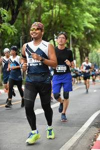 BIB: 5153
                            <button type="button" onclick="openModal(4662028)" class="btn btn-primary btn-sm float-right btn-popup" data-toggle="modal" data-target=".modal-high-quality">
                        <i class="fas fa-shopping-cart"></i> Add to Cart
                    </button>
                                            <button type="button" onclick="isThisMe(4662028, true)" class="btn btn-success btn-sm float-right btn-popup btn-isme hidden" data-toggle="tooltip" data-placement="bottom" title="นี่คือรูปของคุณใช่ไหม คลิกที่นี่เพื่อเอาเข้าอัลบั้ม">
                        <i class="fas fa-plus"></i> Add to album
                    </button>
                    <button type="button" onclick="isThisMe(4662028, false)" class="btn btn-warning btn-sm float-right btn-popup btn-isnotme hidden">
                        <i class="fas fa-ban"></i> Remove from album
                    </button>