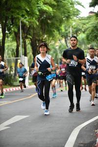 BIB: 6398, 8275
                            <button type="button" onclick="openModal(4660709)" class="btn btn-primary btn-sm float-right btn-popup" data-toggle="modal" data-target=".modal-high-quality">
                        <i class="fas fa-shopping-cart"></i> Add to Cart
                    </button>
                                            <button type="button" onclick="isThisMe(4660709, true)" class="btn btn-success btn-sm float-right btn-popup btn-isme hidden" data-toggle="tooltip" data-placement="bottom" title="นี่คือรูปของคุณใช่ไหม คลิกที่นี่เพื่อเอาเข้าอัลบั้ม">
                        <i class="fas fa-plus"></i> Add to album
                    </button>
                    <button type="button" onclick="isThisMe(4660709, false)" class="btn btn-warning btn-sm float-right btn-popup btn-isnotme hidden">
                        <i class="fas fa-ban"></i> Remove from album
                    </button>