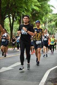 BIB: 6318, 5346, 8191
                            <button type="button" onclick="openModal(4658741)" class="btn btn-primary btn-sm float-right btn-popup" data-toggle="modal" data-target=".modal-high-quality">
                        <i class="fas fa-shopping-cart"></i> Add to Cart
                    </button>
                                            <button type="button" onclick="isThisMe(4658741, true)" class="btn btn-success btn-sm float-right btn-popup btn-isme hidden" data-toggle="tooltip" data-placement="bottom" title="นี่คือรูปของคุณใช่ไหม คลิกที่นี่เพื่อเอาเข้าอัลบั้ม">
                        <i class="fas fa-plus"></i> Add to album
                    </button>
                    <button type="button" onclick="isThisMe(4658741, false)" class="btn btn-warning btn-sm float-right btn-popup btn-isnotme hidden">
                        <i class="fas fa-ban"></i> Remove from album
                    </button>