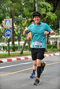 BIB: 5335
                            <button type="button" onclick="openModal(4677599)" class="btn btn-primary btn-sm float-right btn-popup" data-toggle="modal" data-target=".modal-high-quality">
                        <i class="fas fa-shopping-cart"></i> Add to Cart
                    </button>
                                            <button type="button" onclick="isThisMe(4677599, true)" class="btn btn-success btn-sm float-right btn-popup btn-isme hidden" data-toggle="tooltip" data-placement="bottom" title="นี่คือรูปของคุณใช่ไหม คลิกที่นี่เพื่อเอาเข้าอัลบั้ม">
                        <i class="fas fa-plus"></i> Add to album
                    </button>
                    <button type="button" onclick="isThisMe(4677599, false)" class="btn btn-warning btn-sm float-right btn-popup btn-isnotme hidden">
                        <i class="fas fa-ban"></i> Remove from album
                    </button>