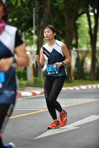 BIB: 187
                            <button type="button" onclick="openModal(4669598)" class="btn btn-primary btn-sm float-right btn-popup" data-toggle="modal" data-target=".modal-high-quality">
                        <i class="fas fa-shopping-cart"></i> Add to Cart
                    </button>
                                            <button type="button" onclick="isThisMe(4669598, true)" class="btn btn-success btn-sm float-right btn-popup btn-isme hidden" data-toggle="tooltip" data-placement="bottom" title="นี่คือรูปของคุณใช่ไหม คลิกที่นี่เพื่อเอาเข้าอัลบั้ม">
                        <i class="fas fa-plus"></i> Add to album
                    </button>
                    <button type="button" onclick="isThisMe(4669598, false)" class="btn btn-warning btn-sm float-right btn-popup btn-isnotme hidden">
                        <i class="fas fa-ban"></i> Remove from album
                    </button>