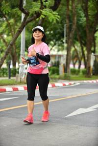 BIB: 9902
                            <button type="button" onclick="openModal(4682176)" class="btn btn-primary btn-sm float-right btn-popup" data-toggle="modal" data-target=".modal-high-quality">
                        <i class="fas fa-shopping-cart"></i> Add to Cart
                    </button>
                                            <button type="button" onclick="isThisMe(4682176, true)" class="btn btn-success btn-sm float-right btn-popup btn-isme hidden" data-toggle="tooltip" data-placement="bottom" title="นี่คือรูปของคุณใช่ไหม คลิกที่นี่เพื่อเอาเข้าอัลบั้ม">
                        <i class="fas fa-plus"></i> Add to album
                    </button>
                    <button type="button" onclick="isThisMe(4682176, false)" class="btn btn-warning btn-sm float-right btn-popup btn-isnotme hidden">
                        <i class="fas fa-ban"></i> Remove from album
                    </button>