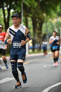 BIB: 8123
                            <button type="button" onclick="openModal(4669189)" class="btn btn-primary btn-sm float-right btn-popup" data-toggle="modal" data-target=".modal-high-quality">
                        <i class="fas fa-shopping-cart"></i> Add to Cart
                    </button>
                                            <button type="button" onclick="isThisMe(4669189, true)" class="btn btn-success btn-sm float-right btn-popup btn-isme hidden" data-toggle="tooltip" data-placement="bottom" title="นี่คือรูปของคุณใช่ไหม คลิกที่นี่เพื่อเอาเข้าอัลบั้ม">
                        <i class="fas fa-plus"></i> Add to album
                    </button>
                    <button type="button" onclick="isThisMe(4669189, false)" class="btn btn-warning btn-sm float-right btn-popup btn-isnotme hidden">
                        <i class="fas fa-ban"></i> Remove from album
                    </button>