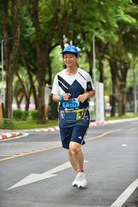 BIB: 2249
                            <button type="button" onclick="openModal(4680116)" class="btn btn-primary btn-sm float-right btn-popup" data-toggle="modal" data-target=".modal-high-quality">
                        <i class="fas fa-shopping-cart"></i> Add to Cart
                    </button>
                                            <button type="button" onclick="isThisMe(4680116, true)" class="btn btn-success btn-sm float-right btn-popup btn-isme hidden" data-toggle="tooltip" data-placement="bottom" title="นี่คือรูปของคุณใช่ไหม คลิกที่นี่เพื่อเอาเข้าอัลบั้ม">
                        <i class="fas fa-plus"></i> Add to album
                    </button>
                    <button type="button" onclick="isThisMe(4680116, false)" class="btn btn-warning btn-sm float-right btn-popup btn-isnotme hidden">
                        <i class="fas fa-ban"></i> Remove from album
                    </button>