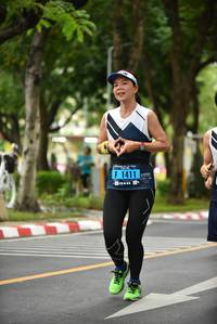 BIB: 1411
                            <button type="button" onclick="openModal(4668925)" class="btn btn-primary btn-sm float-right btn-popup" data-toggle="modal" data-target=".modal-high-quality">
                        <i class="fas fa-shopping-cart"></i> Add to Cart
                    </button>
                                            <button type="button" onclick="isThisMe(4668925, true)" class="btn btn-success btn-sm float-right btn-popup btn-isme hidden" data-toggle="tooltip" data-placement="bottom" title="นี่คือรูปของคุณใช่ไหม คลิกที่นี่เพื่อเอาเข้าอัลบั้ม">
                        <i class="fas fa-plus"></i> Add to album
                    </button>
                    <button type="button" onclick="isThisMe(4668925, false)" class="btn btn-warning btn-sm float-right btn-popup btn-isnotme hidden">
                        <i class="fas fa-ban"></i> Remove from album
                    </button>