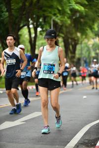 BIB: 8112, 1560
                            <button type="button" onclick="openModal(4661823)" class="btn btn-primary btn-sm float-right btn-popup" data-toggle="modal" data-target=".modal-high-quality">
                        <i class="fas fa-shopping-cart"></i> Add to Cart
                    </button>
                                            <button type="button" onclick="isThisMe(4661823, true)" class="btn btn-success btn-sm float-right btn-popup btn-isme hidden" data-toggle="tooltip" data-placement="bottom" title="นี่คือรูปของคุณใช่ไหม คลิกที่นี่เพื่อเอาเข้าอัลบั้ม">
                        <i class="fas fa-plus"></i> Add to album
                    </button>
                    <button type="button" onclick="isThisMe(4661823, false)" class="btn btn-warning btn-sm float-right btn-popup btn-isnotme hidden">
                        <i class="fas fa-ban"></i> Remove from album
                    </button>