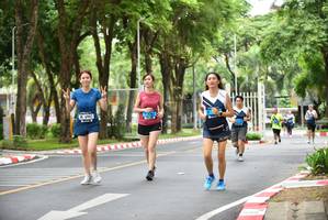 BIB: 6902
                            <button type="button" onclick="openModal(4681370)" class="btn btn-primary btn-sm float-right btn-popup" data-toggle="modal" data-target=".modal-high-quality">
                        <i class="fas fa-shopping-cart"></i> Add to Cart
                    </button>
                                            <button type="button" onclick="isThisMe(4681370, true)" class="btn btn-success btn-sm float-right btn-popup btn-isme hidden" data-toggle="tooltip" data-placement="bottom" title="นี่คือรูปของคุณใช่ไหม คลิกที่นี่เพื่อเอาเข้าอัลบั้ม">
                        <i class="fas fa-plus"></i> Add to album
                    </button>
                    <button type="button" onclick="isThisMe(4681370, false)" class="btn btn-warning btn-sm float-right btn-popup btn-isnotme hidden">
                        <i class="fas fa-ban"></i> Remove from album
                    </button>