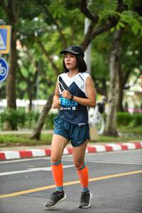 BIB: 2552
                            <button type="button" onclick="openModal(4669699)" class="btn btn-primary btn-sm float-right btn-popup" data-toggle="modal" data-target=".modal-high-quality">
                        <i class="fas fa-shopping-cart"></i> Add to Cart
                    </button>
                                            <button type="button" onclick="isThisMe(4669699, true)" class="btn btn-success btn-sm float-right btn-popup btn-isme hidden" data-toggle="tooltip" data-placement="bottom" title="นี่คือรูปของคุณใช่ไหม คลิกที่นี่เพื่อเอาเข้าอัลบั้ม">
                        <i class="fas fa-plus"></i> Add to album
                    </button>
                    <button type="button" onclick="isThisMe(4669699, false)" class="btn btn-warning btn-sm float-right btn-popup btn-isnotme hidden">
                        <i class="fas fa-ban"></i> Remove from album
                    </button>