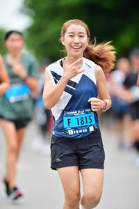 BIB: 1815
                            <button type="button" onclick="openModal(4604903)" class="btn btn-primary btn-sm float-right btn-popup" data-toggle="modal" data-target=".modal-high-quality">
                        <i class="fas fa-shopping-cart"></i> Add to Cart
                    </button>
                                            <button type="button" onclick="isThisMe(4604903, true)" class="btn btn-success btn-sm float-right btn-popup btn-isme hidden" data-toggle="tooltip" data-placement="bottom" title="นี่คือรูปของคุณใช่ไหม คลิกที่นี่เพื่อเอาเข้าอัลบั้ม">
                        <i class="fas fa-plus"></i> Add to album
                    </button>
                    <button type="button" onclick="isThisMe(4604903, false)" class="btn btn-warning btn-sm float-right btn-popup btn-isnotme hidden">
                        <i class="fas fa-ban"></i> Remove from album
                    </button>