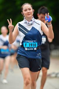 BIB: 1910
                            <button type="button" onclick="openModal(4616216)" class="btn btn-primary btn-sm float-right btn-popup" data-toggle="modal" data-target=".modal-high-quality">
                        <i class="fas fa-shopping-cart"></i> Add to Cart
                    </button>
                                            <button type="button" onclick="isThisMe(4616216, true)" class="btn btn-success btn-sm float-right btn-popup btn-isme hidden" data-toggle="tooltip" data-placement="bottom" title="นี่คือรูปของคุณใช่ไหม คลิกที่นี่เพื่อเอาเข้าอัลบั้ม">
                        <i class="fas fa-plus"></i> Add to album
                    </button>
                    <button type="button" onclick="isThisMe(4616216, false)" class="btn btn-warning btn-sm float-right btn-popup btn-isnotme hidden">
                        <i class="fas fa-ban"></i> Remove from album
                    </button>