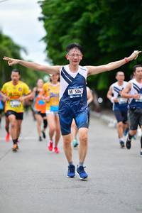 BIB: 5062
                            <button type="button" onclick="openModal(4630600)" class="btn btn-primary btn-sm float-right btn-popup" data-toggle="modal" data-target=".modal-high-quality">
                        <i class="fas fa-shopping-cart"></i> Add to Cart
                    </button>
                                            <button type="button" onclick="isThisMe(4630600, true)" class="btn btn-success btn-sm float-right btn-popup btn-isme hidden" data-toggle="tooltip" data-placement="bottom" title="นี่คือรูปของคุณใช่ไหม คลิกที่นี่เพื่อเอาเข้าอัลบั้ม">
                        <i class="fas fa-plus"></i> Add to album
                    </button>
                    <button type="button" onclick="isThisMe(4630600, false)" class="btn btn-warning btn-sm float-right btn-popup btn-isnotme hidden">
                        <i class="fas fa-ban"></i> Remove from album
                    </button>