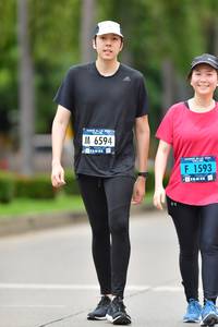 BIB: 6594, 1593
                            <button type="button" onclick="openModal(4703369)" class="btn btn-primary btn-sm float-right btn-popup" data-toggle="modal" data-target=".modal-high-quality">
                        <i class="fas fa-shopping-cart"></i> Add to Cart
                    </button>
                                            <button type="button" onclick="isThisMe(4703369, true)" class="btn btn-success btn-sm float-right btn-popup btn-isme hidden" data-toggle="tooltip" data-placement="bottom" title="นี่คือรูปของคุณใช่ไหม คลิกที่นี่เพื่อเอาเข้าอัลบั้ม">
                        <i class="fas fa-plus"></i> Add to album
                    </button>
                    <button type="button" onclick="isThisMe(4703369, false)" class="btn btn-warning btn-sm float-right btn-popup btn-isnotme hidden">
                        <i class="fas fa-ban"></i> Remove from album
                    </button>