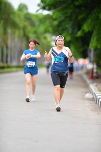 BIB: 2302
                            <button type="button" onclick="openModal(4602493)" class="btn btn-primary btn-sm float-right btn-popup" data-toggle="modal" data-target=".modal-high-quality">
                        <i class="fas fa-shopping-cart"></i> Add to Cart
                    </button>
                                            <button type="button" onclick="isThisMe(4602493, true)" class="btn btn-success btn-sm float-right btn-popup btn-isme hidden" data-toggle="tooltip" data-placement="bottom" title="นี่คือรูปของคุณใช่ไหม คลิกที่นี่เพื่อเอาเข้าอัลบั้ม">
                        <i class="fas fa-plus"></i> Add to album
                    </button>
                    <button type="button" onclick="isThisMe(4602493, false)" class="btn btn-warning btn-sm float-right btn-popup btn-isnotme hidden">
                        <i class="fas fa-ban"></i> Remove from album
                    </button>